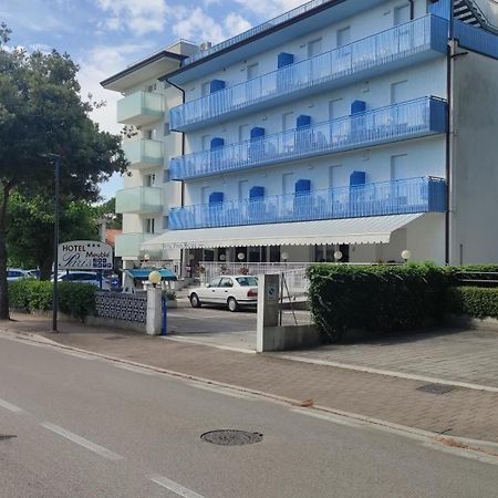 Hotel Paris لينانو سابيادورو المظهر الخارجي الصورة